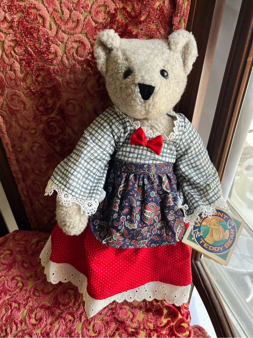 Vintage Muffy Vanderbear Plush Doll with Vermont Teddy Bear Tag